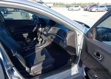 2014 Acura Ilx 2.0L from USA, damaged, VIN 19VDE1F30EE010545